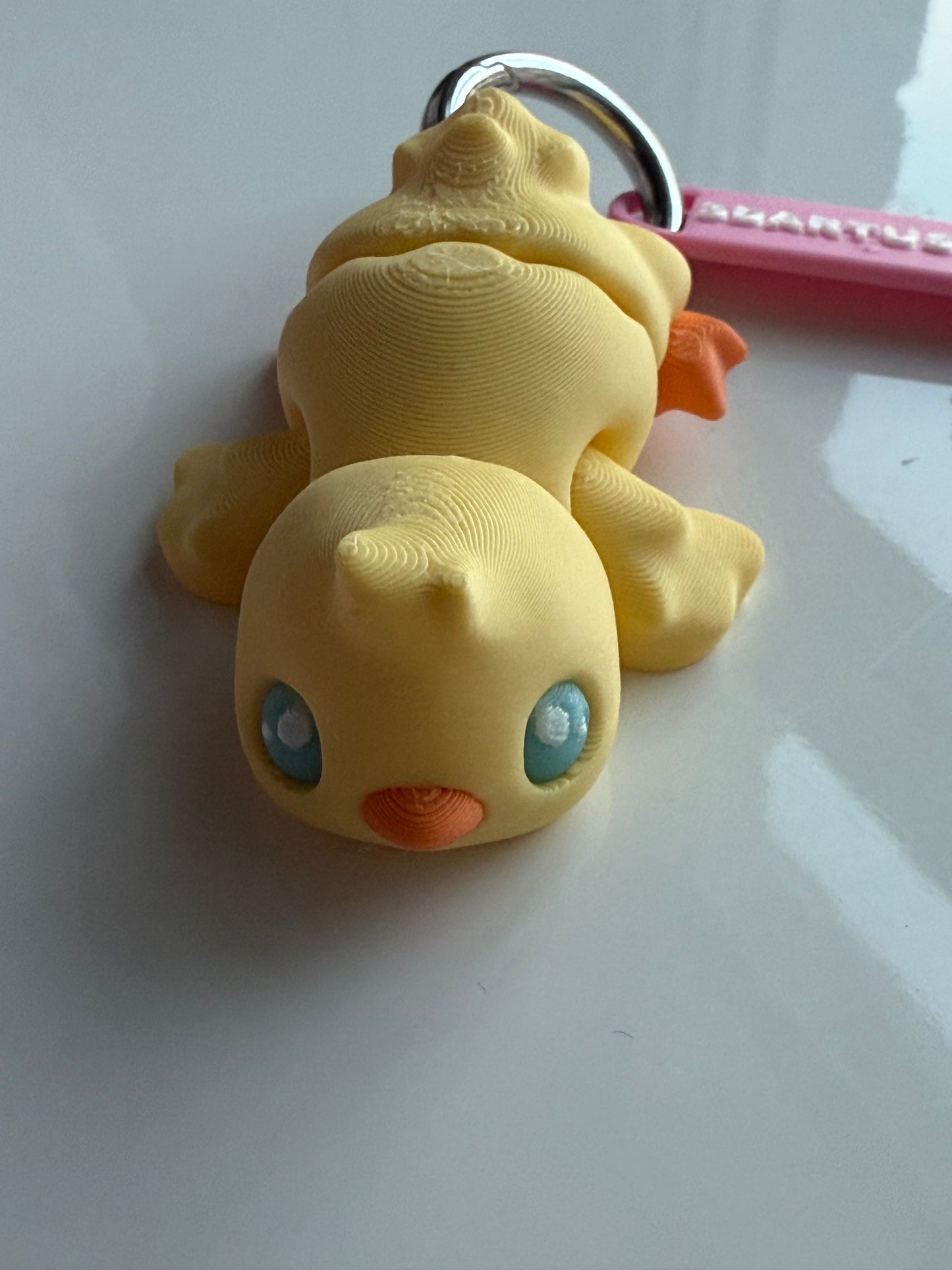 3D printed articulated cute Chick keychain